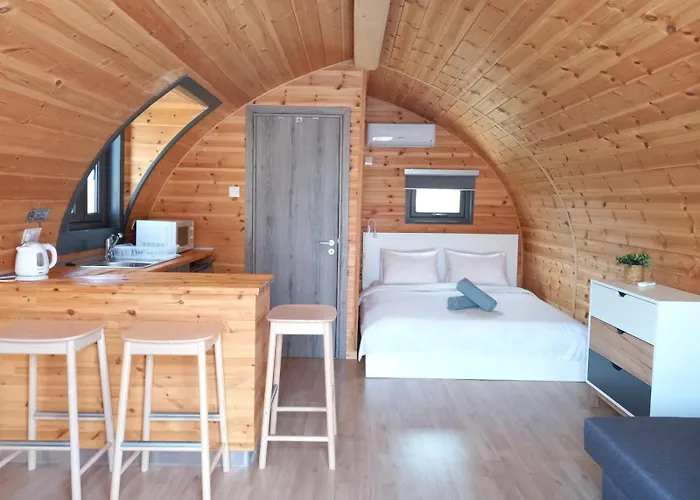 キャンプ場 Glamping Pod *